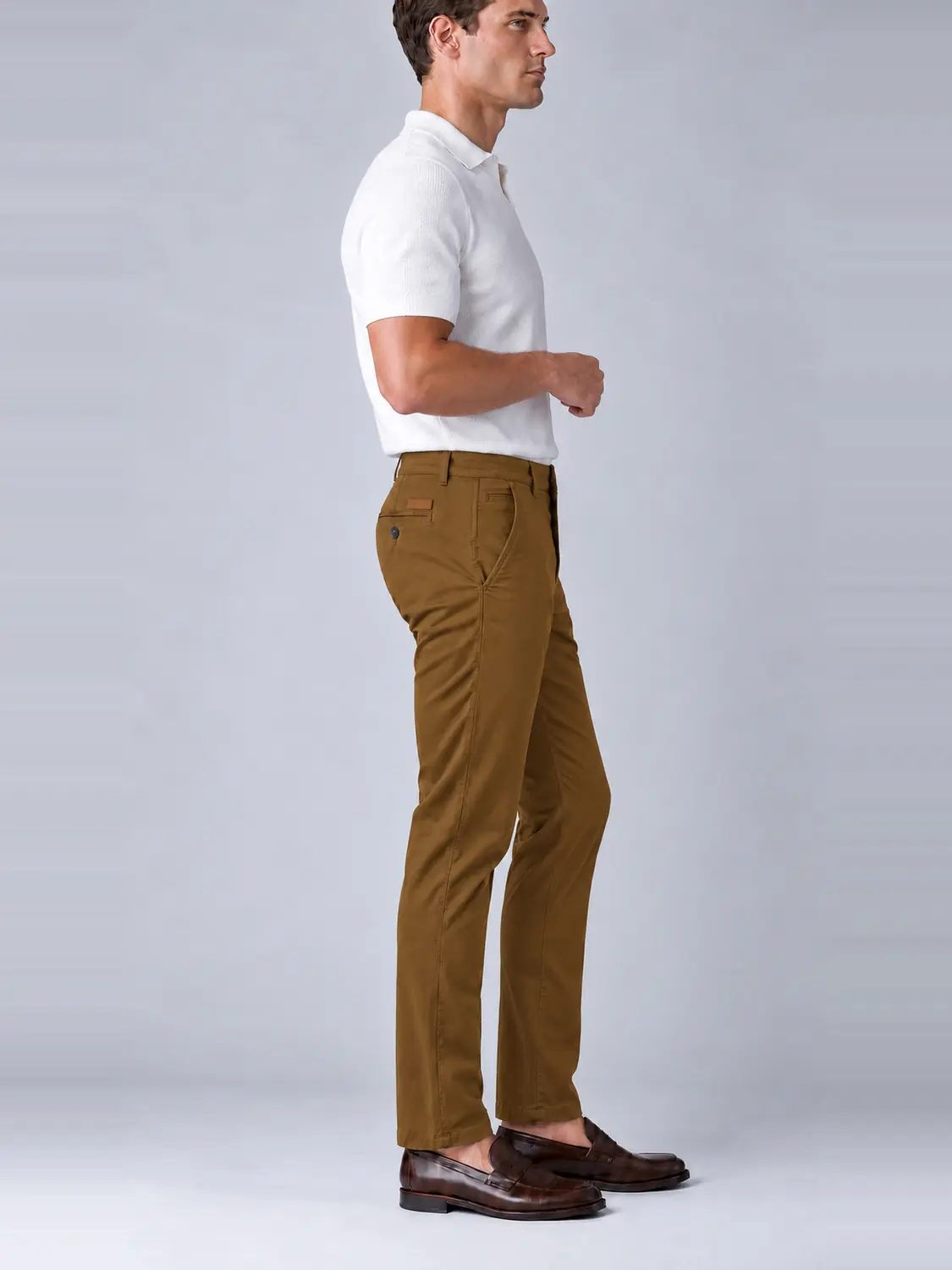 Men’s Mustard Stretch Cross-Pocket Chino Pants — view 7