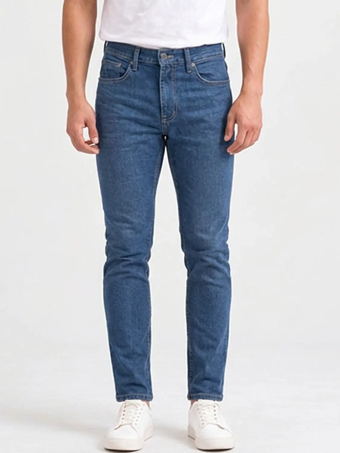 Men’s Medium Blue Washed Stretch Slim Fit Jeans with Back-Pocket Embroidery — view 6