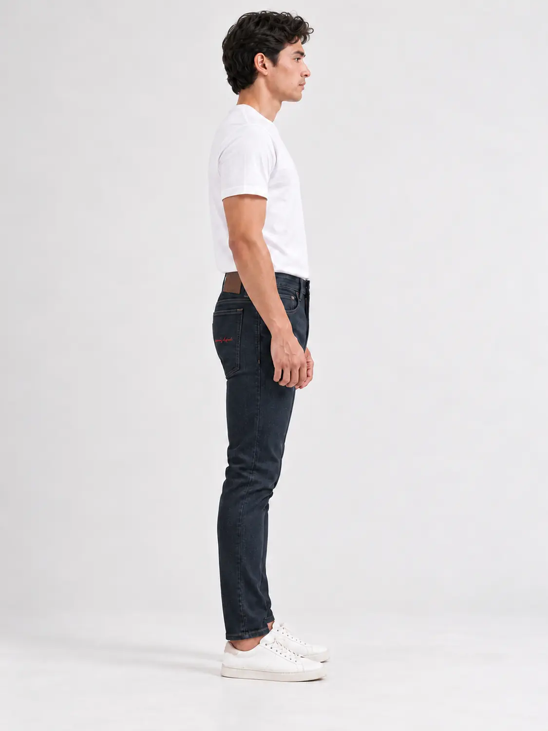 Men’s Navy Washed Stretch Slim Fit Jeans with Back-Pocket Embroidery — view 7