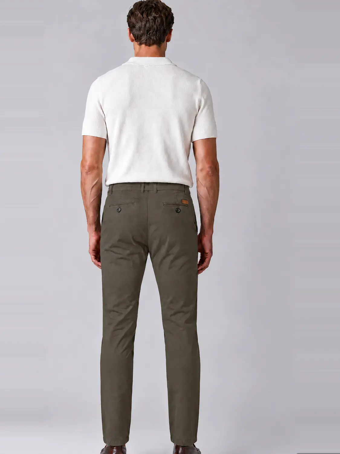 Men’s Olive Stretch Cross-Pocket Chino Pants — view 2